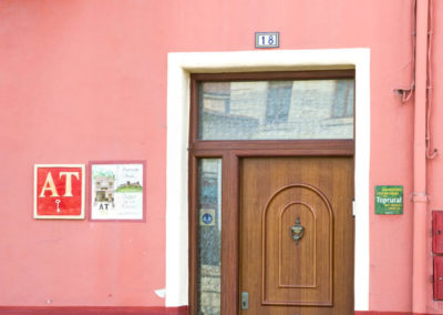 Puerta de Casa Rural